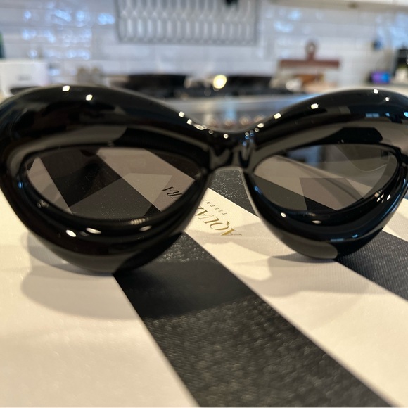 Loewe Black Inflated Cat-Eye Sunglasses - Picture 6 of 8